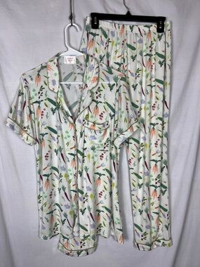 In My Sundays Light Green Garden Party Vegetable Pants Pajama Set